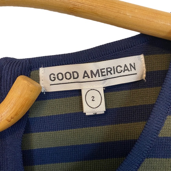 Good American | Striped Long Sleeve Crop Top Size 2 / M - Picture 9 of 10